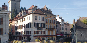 hotel-du-palais-de-lisle-facade-1