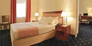 best-western-hotel-toulouse-centre-les-capitouls-chambre-1