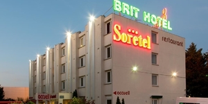 brit-hotel-bordeaux-aeroport---le-soretel-master-1