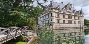 chateau-dazay-le-rideau-master-1