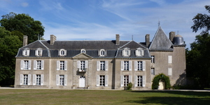 chateau-de-bogard-facade-1