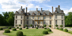 chateau-de-bourron-facade-3