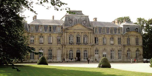 chateau-de-champlatreux-facade-1