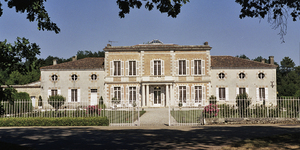 chateau-de-cujac-facade-1