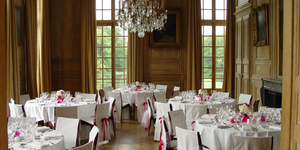chateau-de-mery-hotel-seminaire-ile-de-france-val-d-oise-salle-banquet