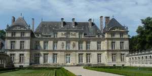 chateau-de-raray-facade-1