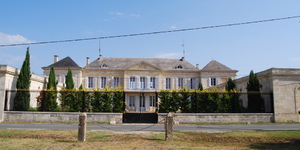 chateau-peyronnet-facade-1