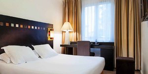 comfort-hotel-saint-maur--chambre-1