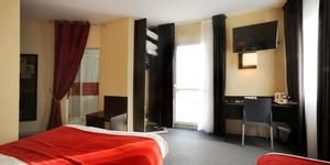 comfort-hotel-saintes-chambre-3