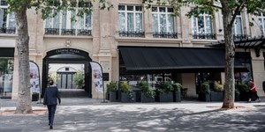 crowne-plaza-paris-republique-facade-1