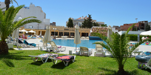 daphne-monastir-center-hotel-seminaire-tunisie-piscine
