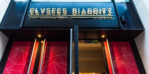 elysees-biarritz-facade-1