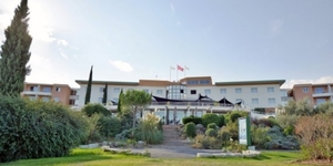 fontcaude-resort-golf-a-spa-montpellier-juvignac--facade-1