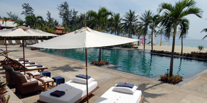 furama-resort-hotel-seminaire-vietnam-piscine
