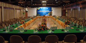 furama-resort-hotel-seminaire-vietnam-salle-conference-c