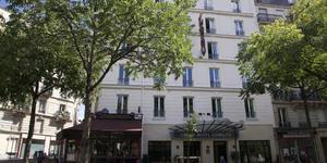 grand-hotel-des-gobelins-facade-2