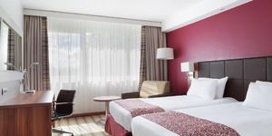 holiday-inn-lille-ouest-englos-chambre-2