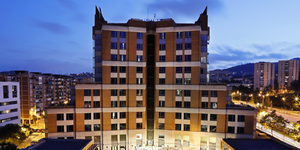 hotel-almira-barcelona-facade-4