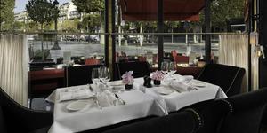 hotel-barriere-le-fouquets-restaurant-1