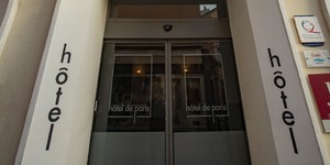 hotel-de-paris-sete-facade-1