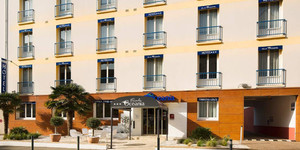 hotel-escale-oceania-lorient-facade-1