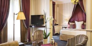 hotel-napoleon---les-salons-de-letoile-chambre-9