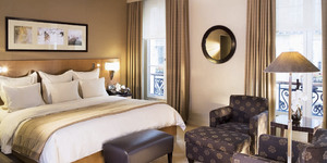 hotel-renaissance-paris-vendome-chambre-2