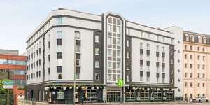hotel-restaurant-campanile-paris-ouest---pont-de-suresnes-facade-1