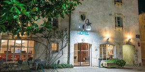 hotel-saint-nicolas-la-rochelle-facade-1