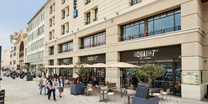 radisson-blu-hotel-marseille-vieux-port-facade-3_1