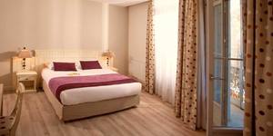 royal-hotel-montpellier-chambre-1