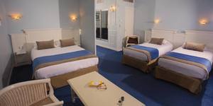 royal-hotel-montpellier-chambre-4