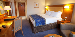 sofitel-london-gatwick-united-kingdom-meeting-hotel-family-room-c