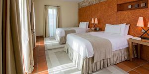 terre-blanche-hotel-spa-golf-resort-chambre-1