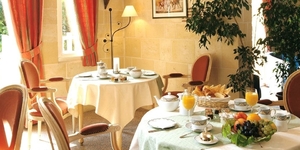 villa-augeval-hotel-a-spa-restaurant-2