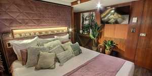 vip-paris-yacht---hotel-master-6_1